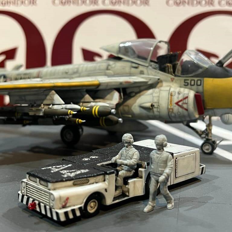 Carros de bombero , para portaaviones , pistas de aterrizaje_2 - copia Carro bombero Condor Modelismo y coleccionables